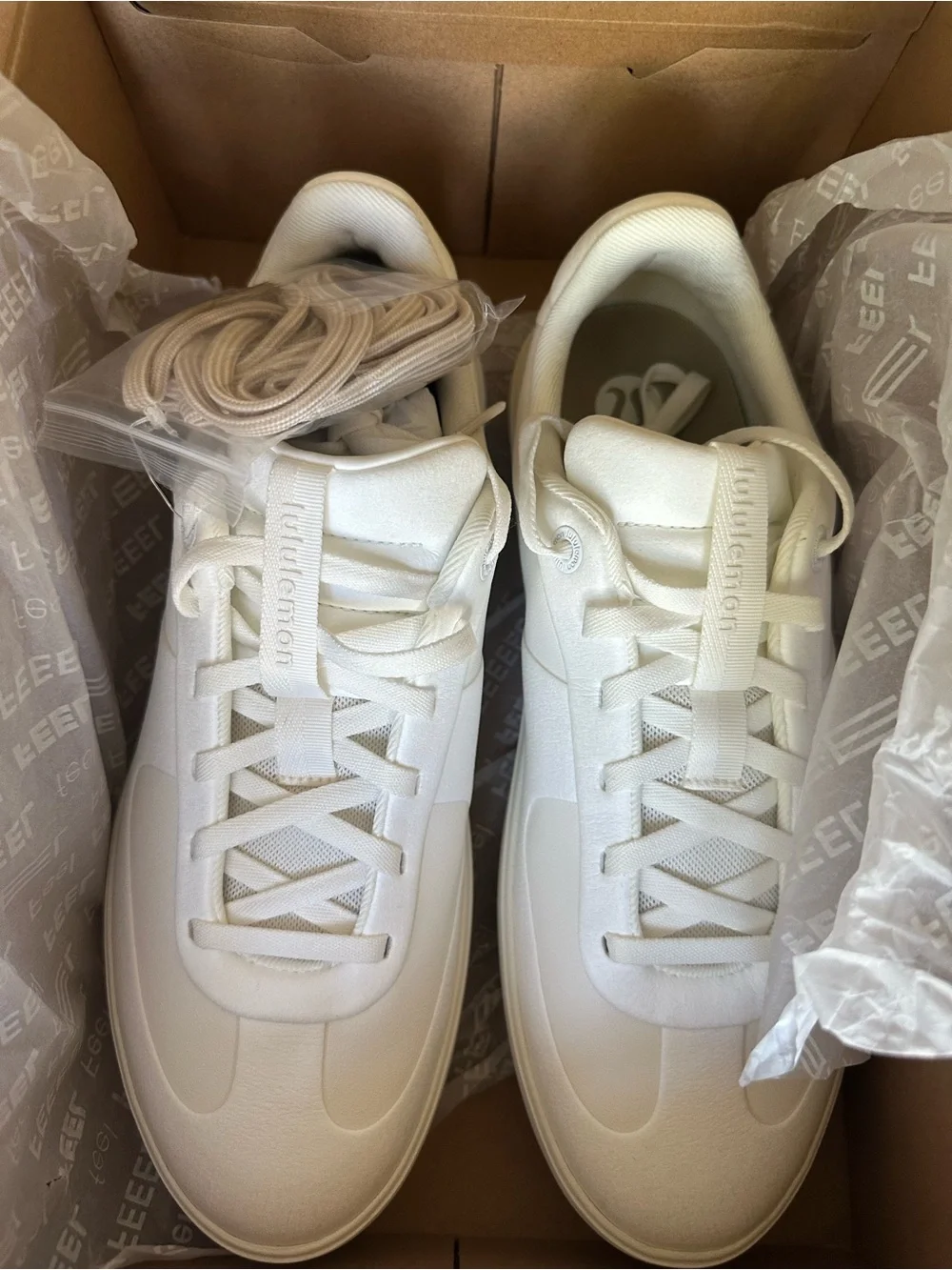 Lululemon cityverse sneakers  men’s size 11  NIB